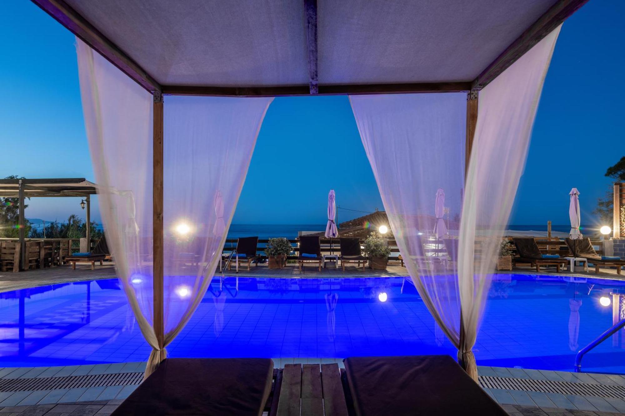 Amarylis Beachfront Studios Amoudi Exterior photo